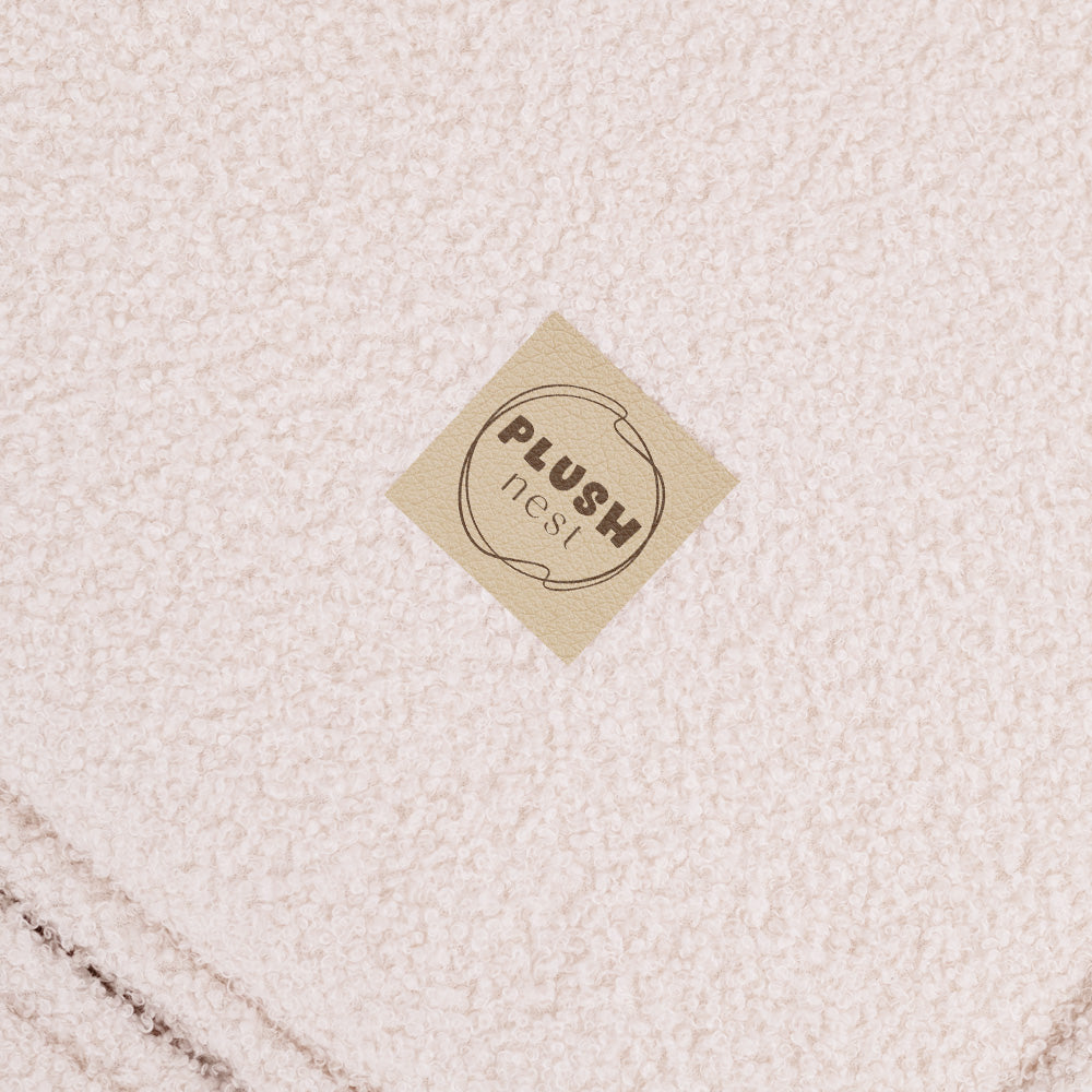 Pliušinis fotelis „Avinėlis“, Kreminis, sulankstytas, sėdimoji vieta – vaizdas 4