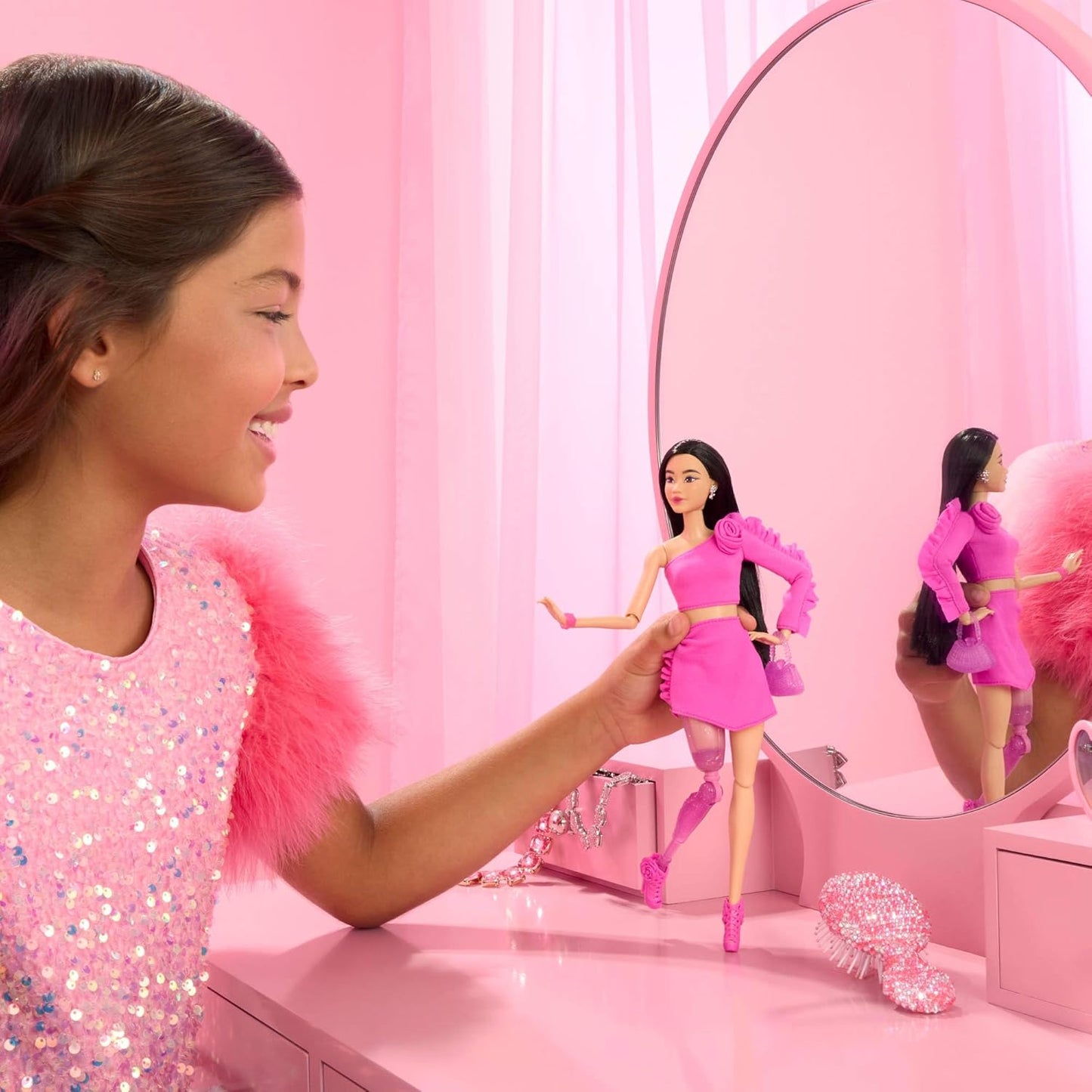 Barbie Deluxe Fashionistas lėlė, protezuota koja, skirta mergaitėms – vaizdas 6