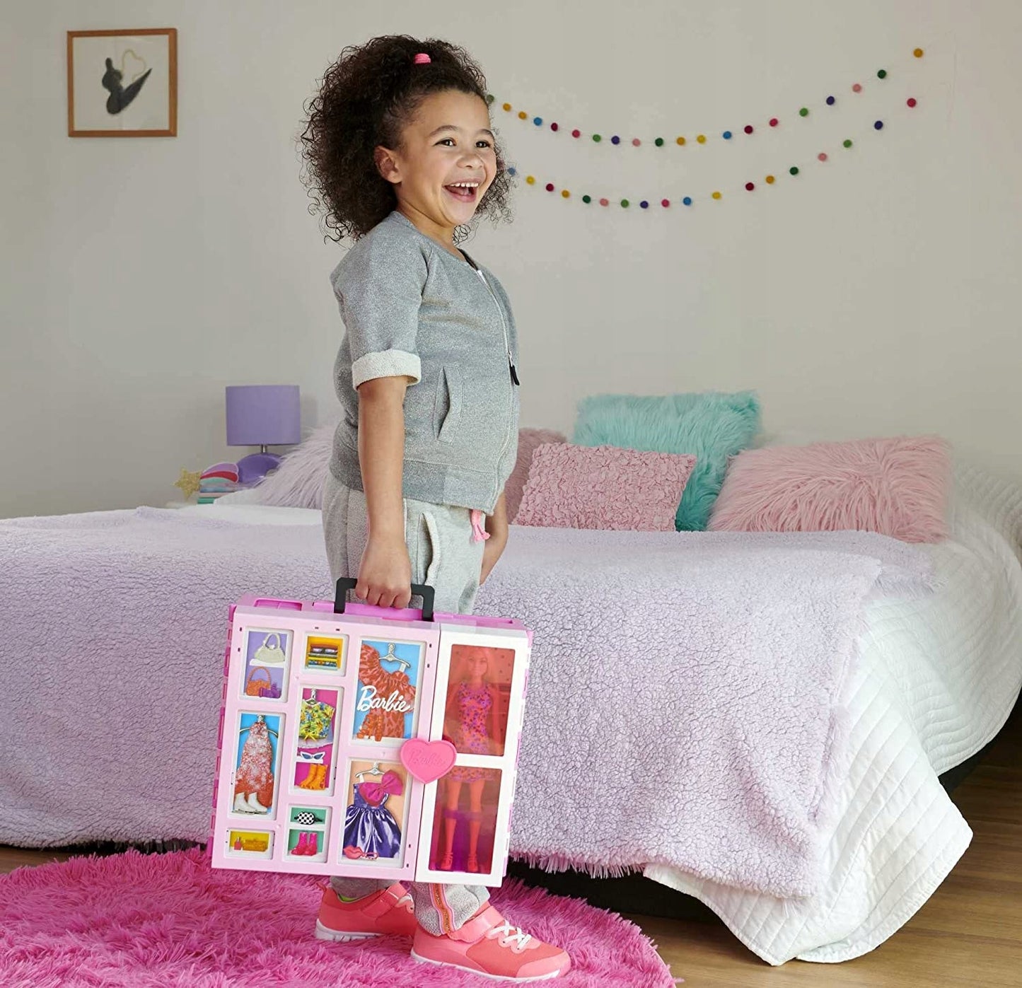 Barbie „Dream Wardrobe“ – drabužių spinta su rūbais Barbie lėlei