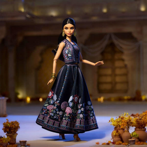 Barbie Diwali „Anita Dongre“ kolekcinė lėlė HRM91, pakuotė su gamintojo kodu – vaizdas 2