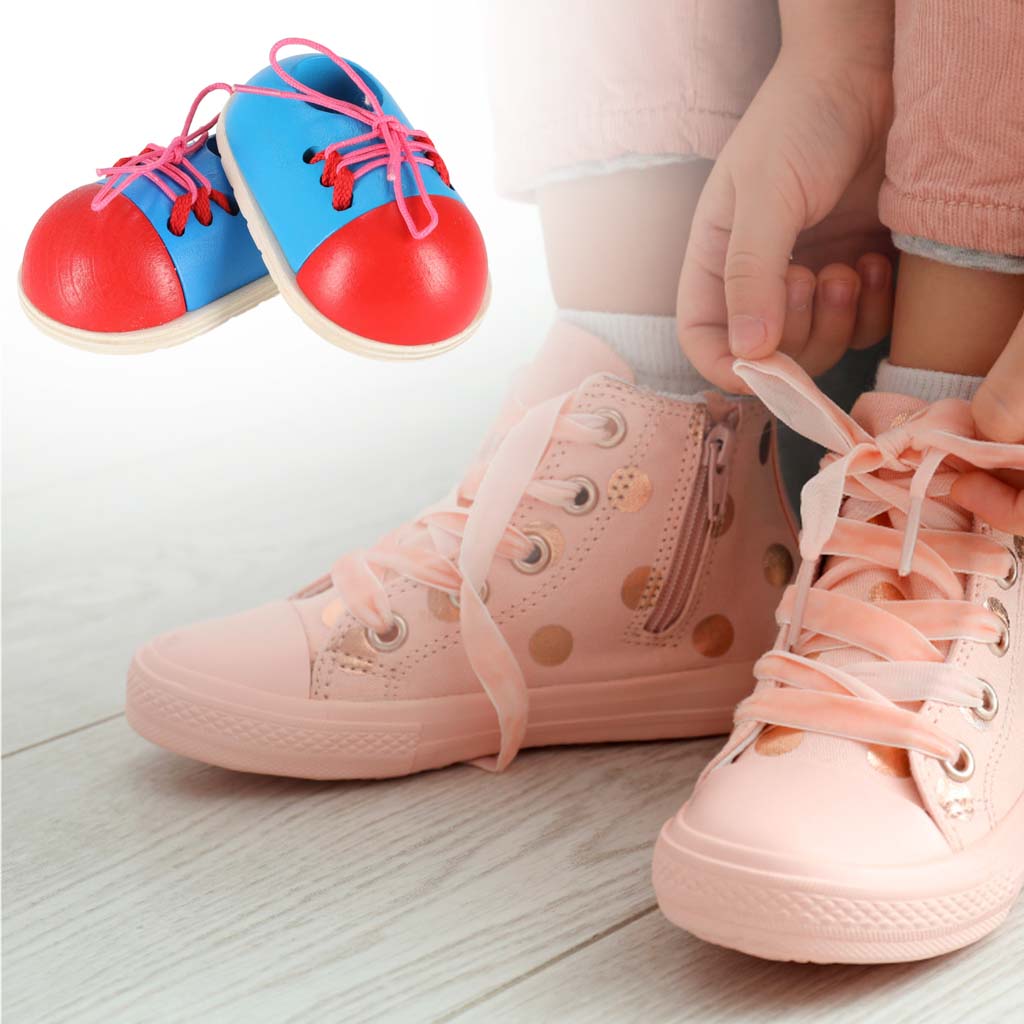 Mediniai batukai šniūravimui mokytis, 2 vnt.