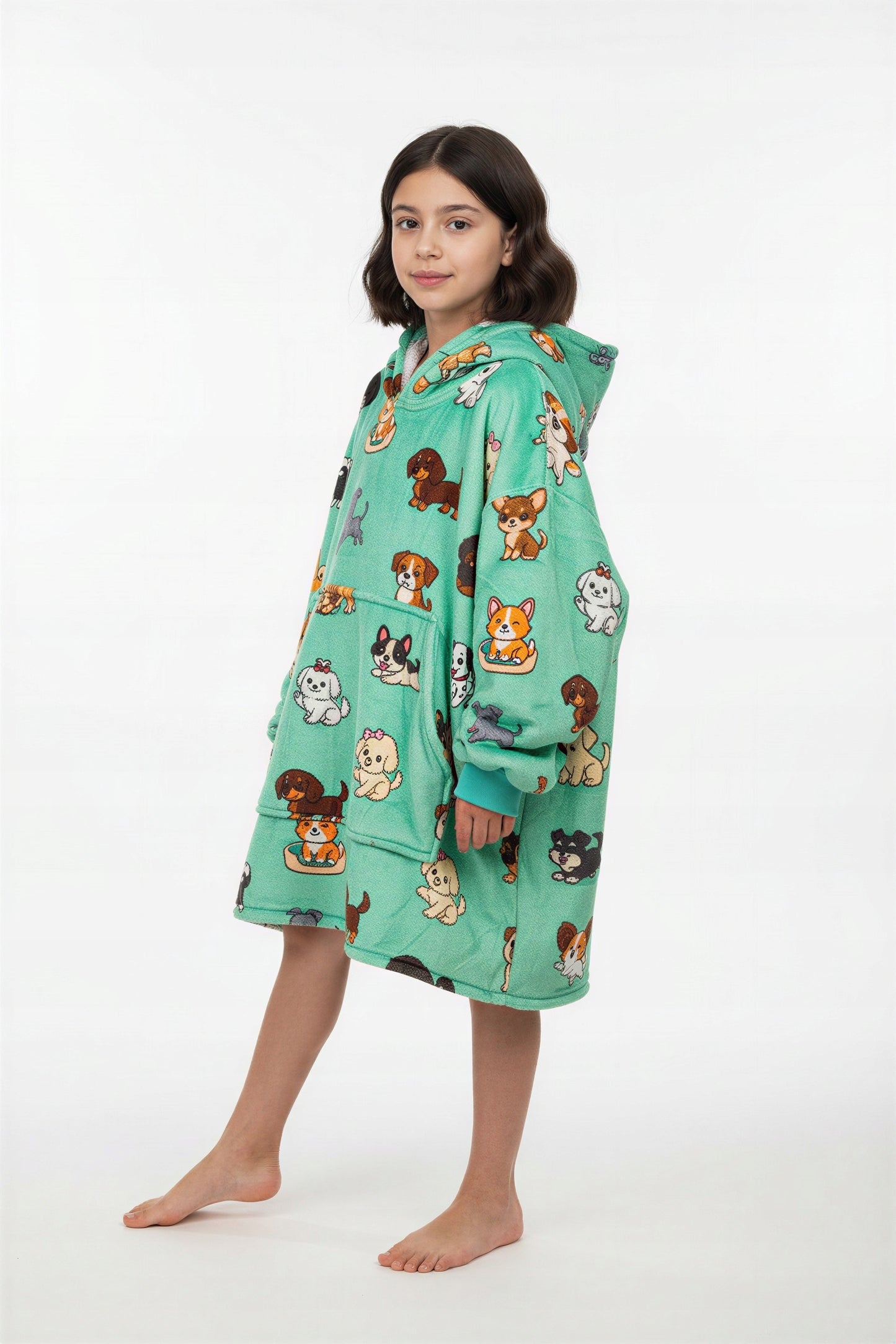 Vaikiškas džemperis-antklodė su gobtuvu (oversize)