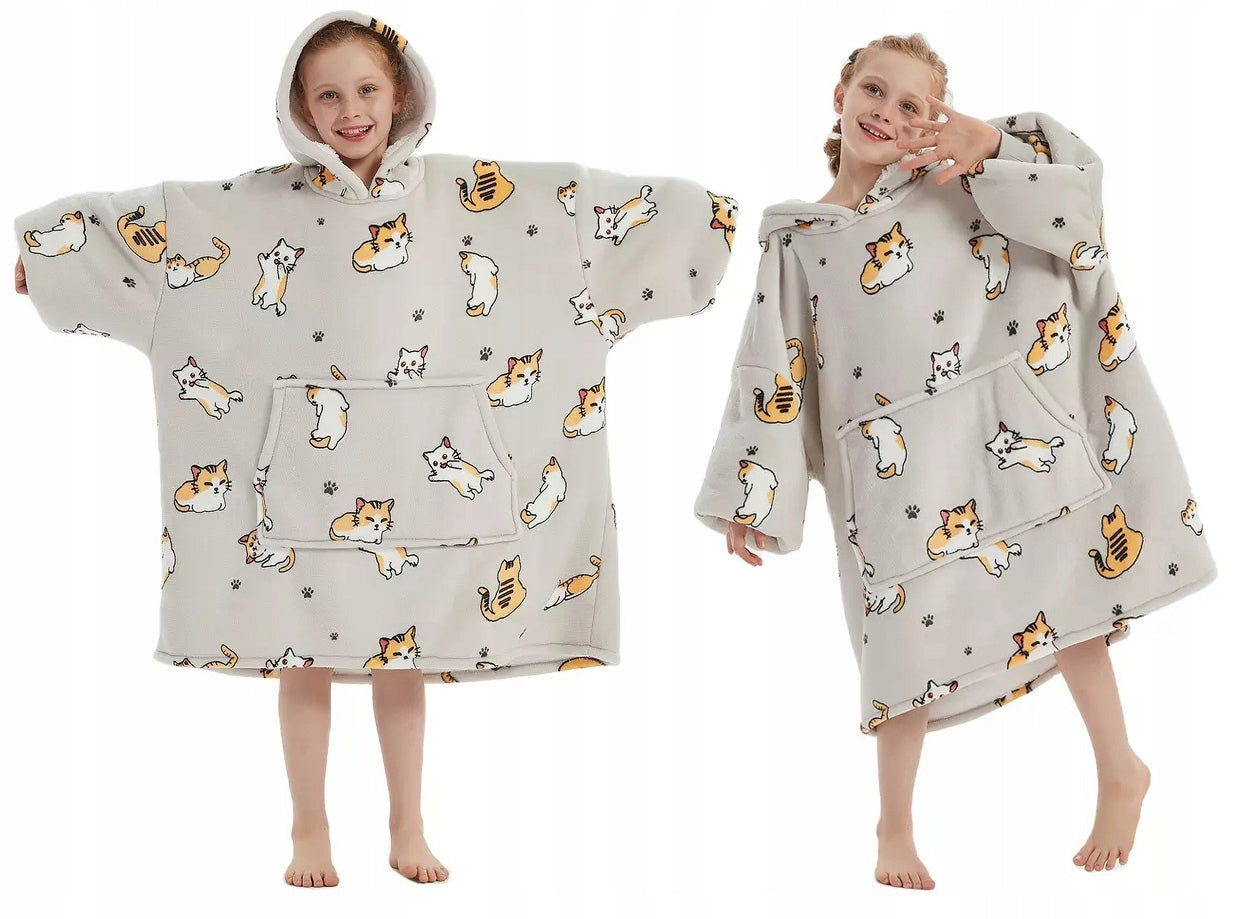 Vaikiškas džemperis-antklodė su gobtuvu (oversize)
