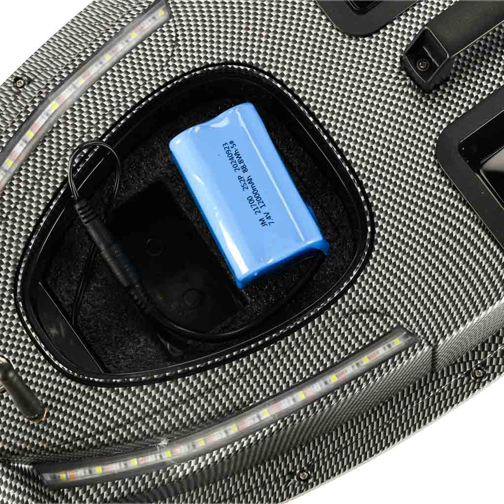 Nuotoliniu būdu valdomas jaukų laivelis Flytec V900 su GPS, 5,4 km/h, 1,5 kg