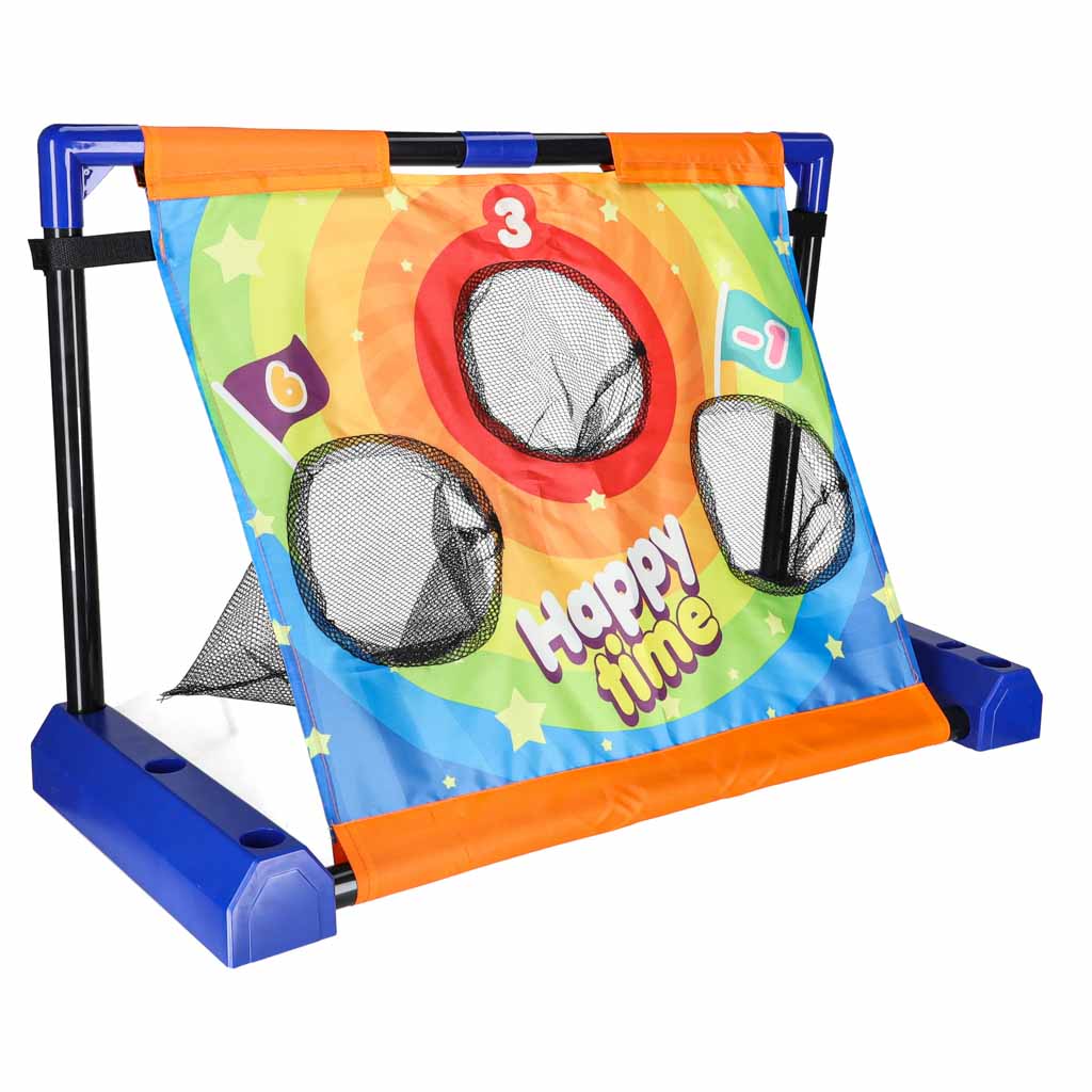 Miklumo žaidimas su judančiu taikiniu ir svaidomais maišeliais