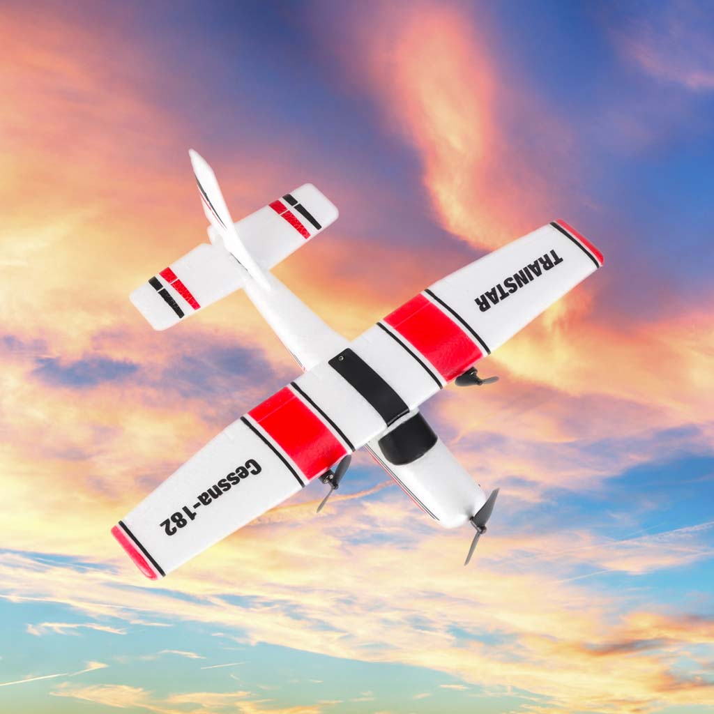 Nuotoliniu būdu valdomas akrobatinis lėktuvas-sklandytuvas Cessna 182, 2,4 GHz