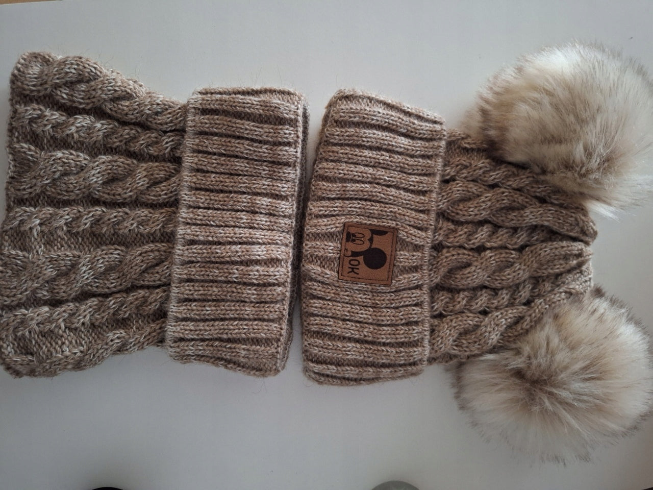 Žieminis kepurės + šaliko komplektas rudas, dydis 46-52 – vaizdas 2