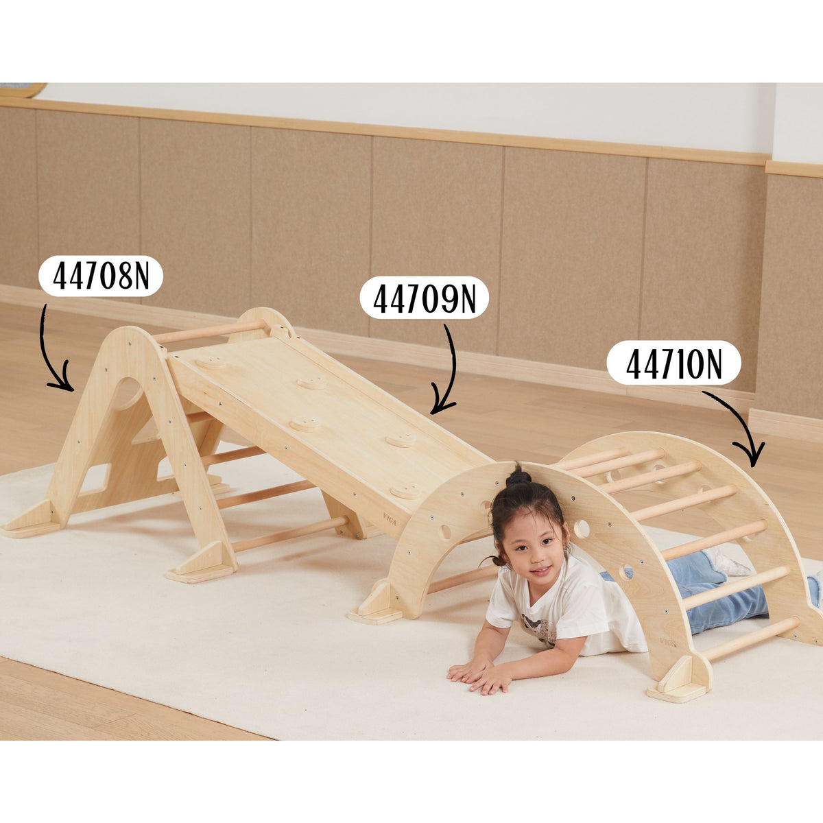 VIGA medinė Pikler laiptų trikampė kopetėlė, Montessori