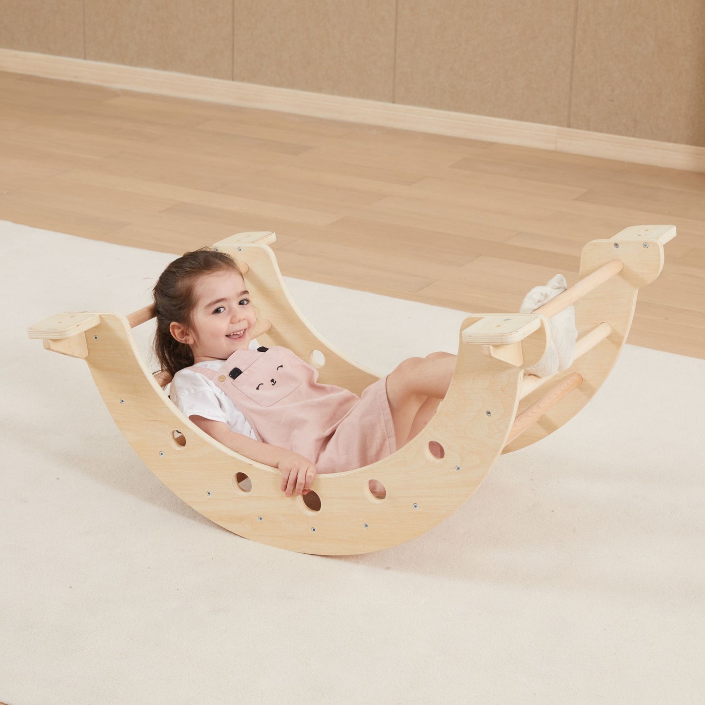 Viga Toys Piklerio trikampis 3 in 1 su čiuožykla ir supynėmis