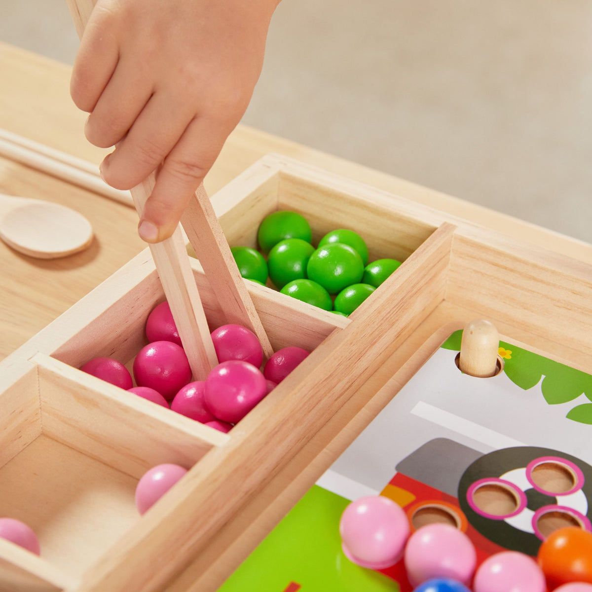 VIGA Medinis Rutuliukų Gaudymo Montessori Žaidimas