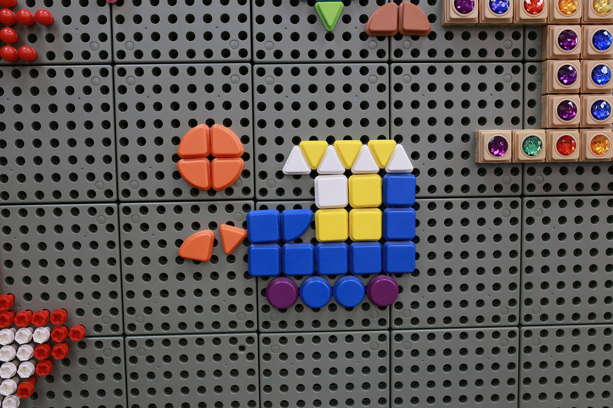 MASTERKIDZ Geometriniai lentos elementai 256 vnt.