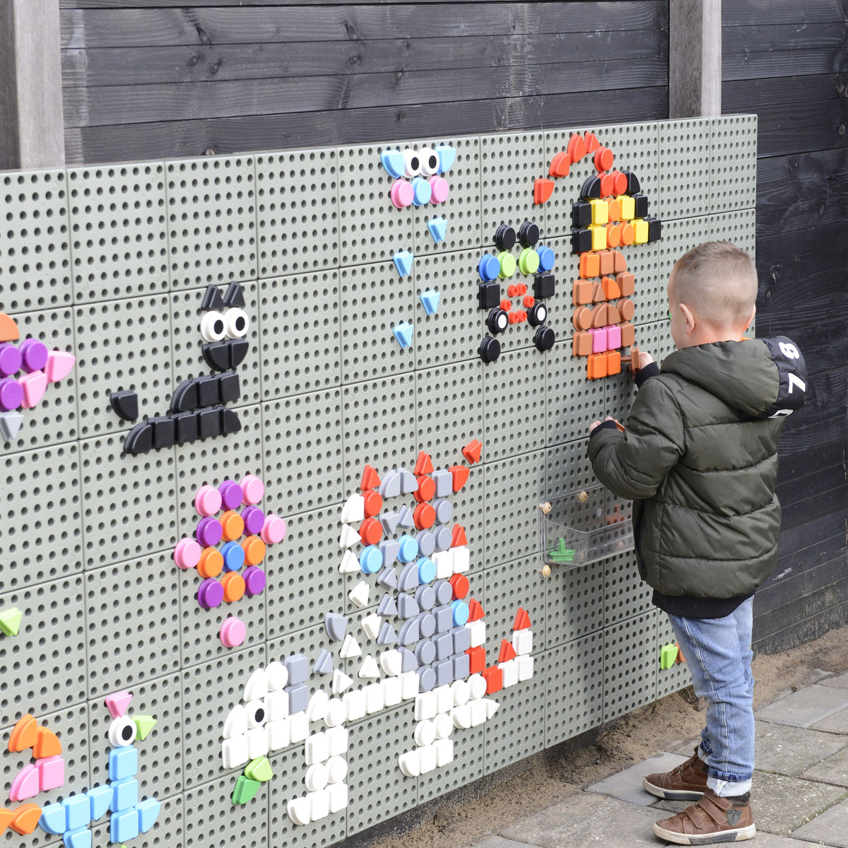 MASTERKIDZ Geometriniai lentos elementai 256 vnt.
