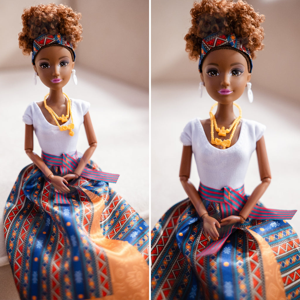 WOOPIE ROYAL Lili Lėlė Mulato su Elegantišku Suknelė 33 cm
