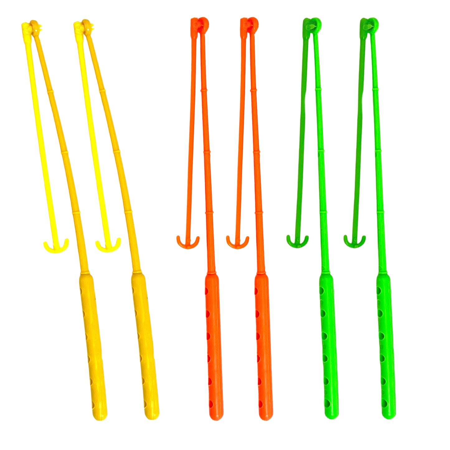 Dvi meškerės ir žuvys išdėstytos ant lentelės, vaizdas 3