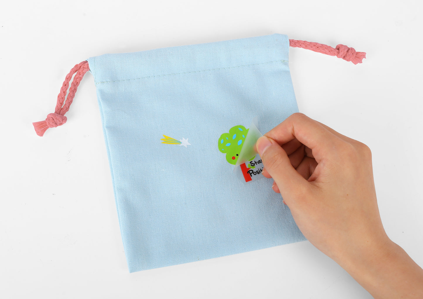 WOOPIE ART&FUN Kūrybinis rinkinys „Pasidaryk pats“: Rankinės / maišelio dekoravimas su lipdukais – vaizdas 8