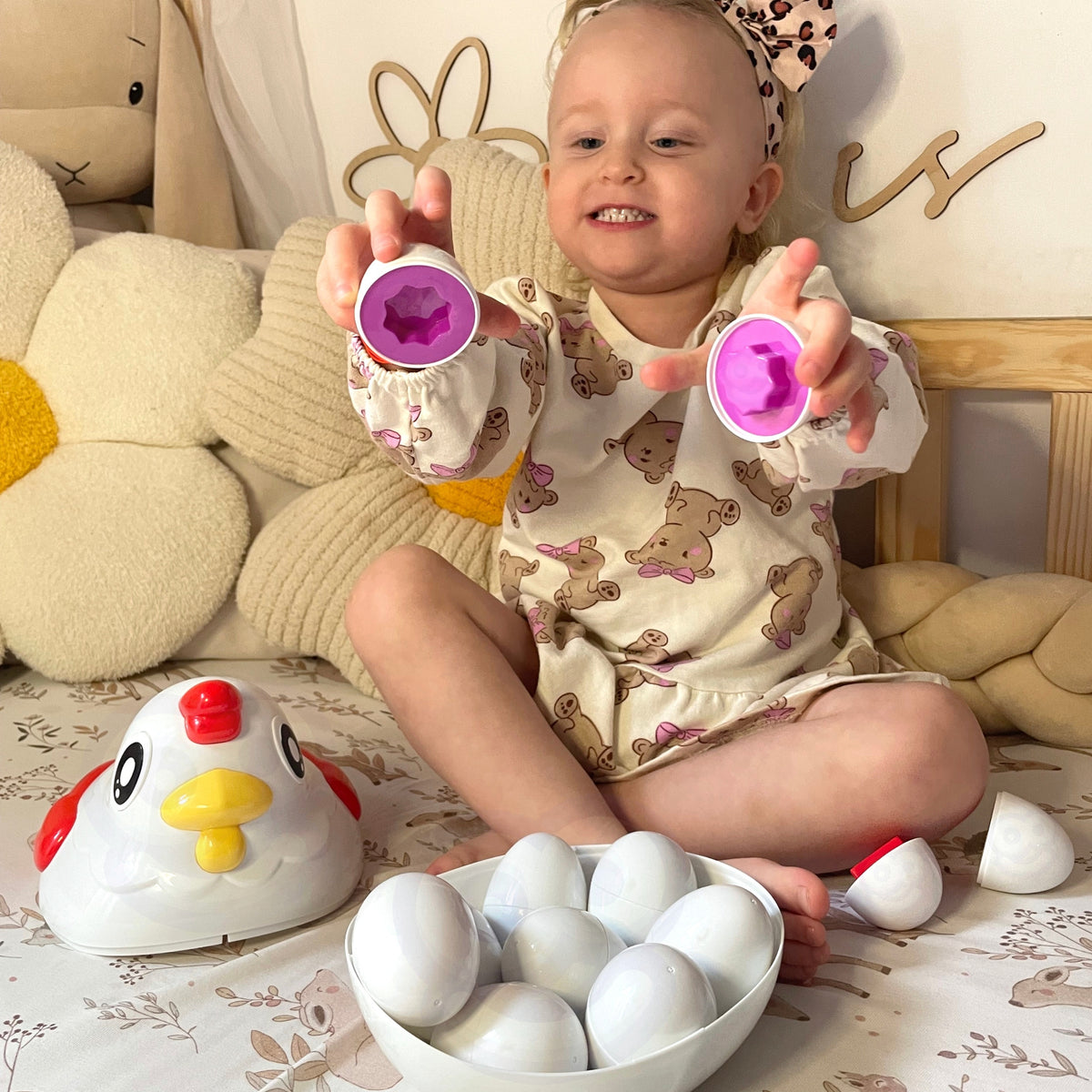 WOOPIE Montessori Rūšiuoklis Vištiukė su Kiaušiniais 12 vnt.