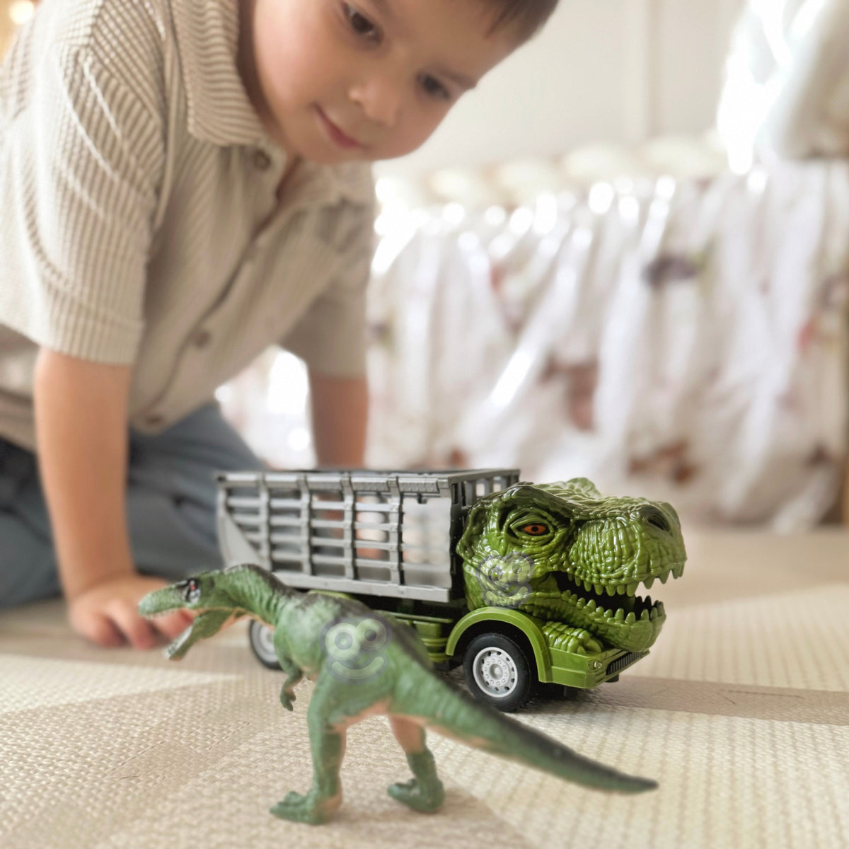 WOOPIE Nuotoliniu Būdu Valdomas Dinozauro Automobilis su Figūrėle