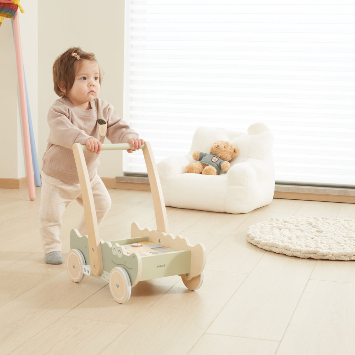Viga Wooden Pusher Trolley – medinis vaikštynas Krokodilas