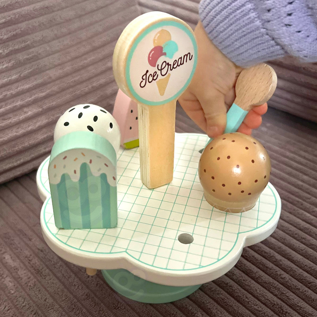 TOOKY TOY Medinis magnetinis ledų rinkinys su stovu