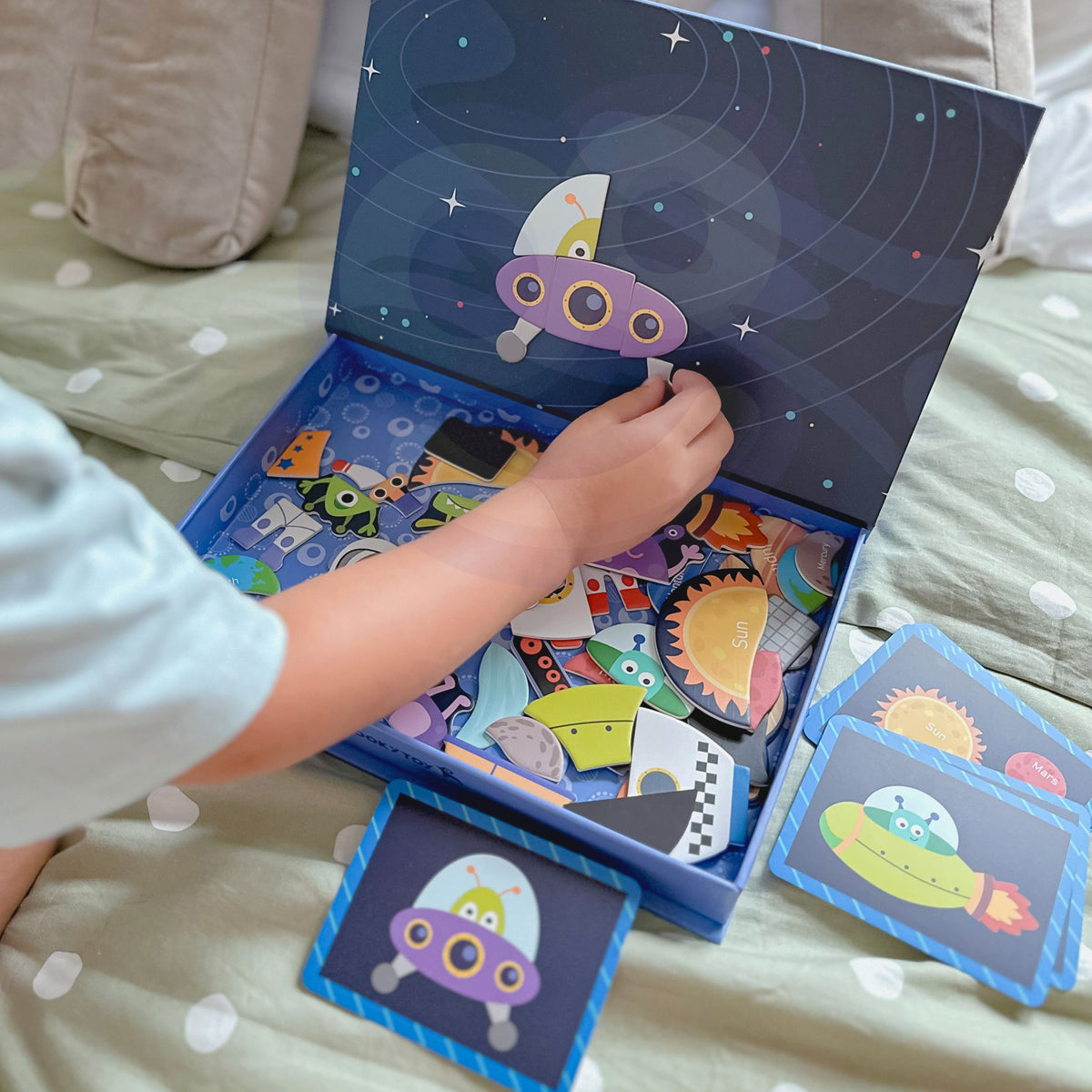 TOOKY TOY Magnetinė dėlionė Kosmosas, 72 detalės