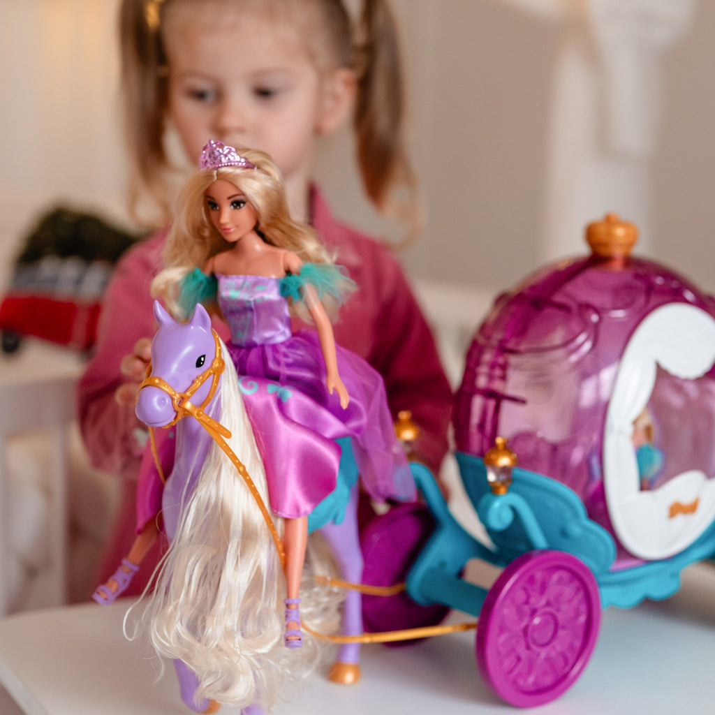 WOOPIE ROYAL Princesės Lily lėlė su magišku karieta – rinkinys