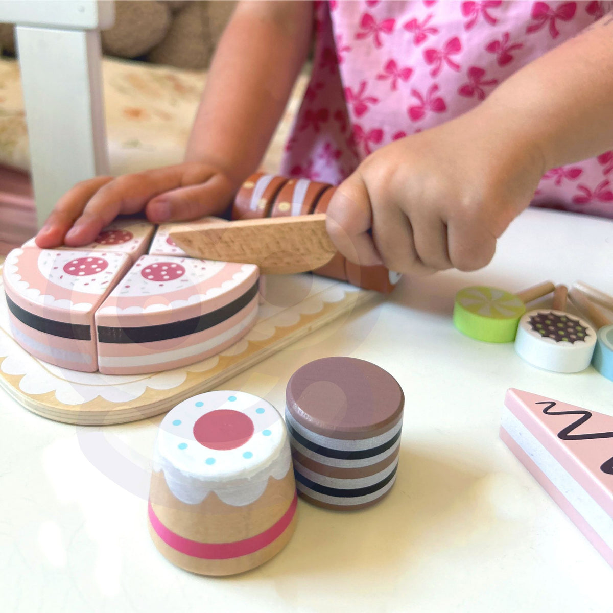 TOOKY TOY Medinis Saldumynų Rinkinys Dėžutėje – Konditerija