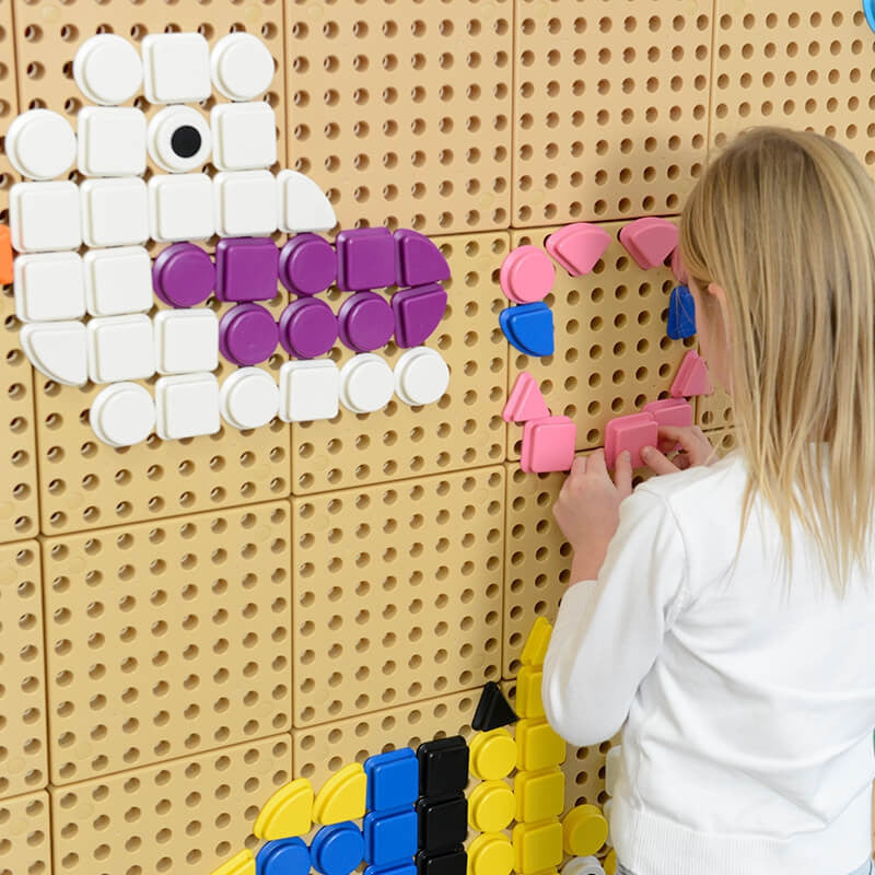 MASTERKIDZ 64 geometrinių kaištelių rinkinys STEM lentoms