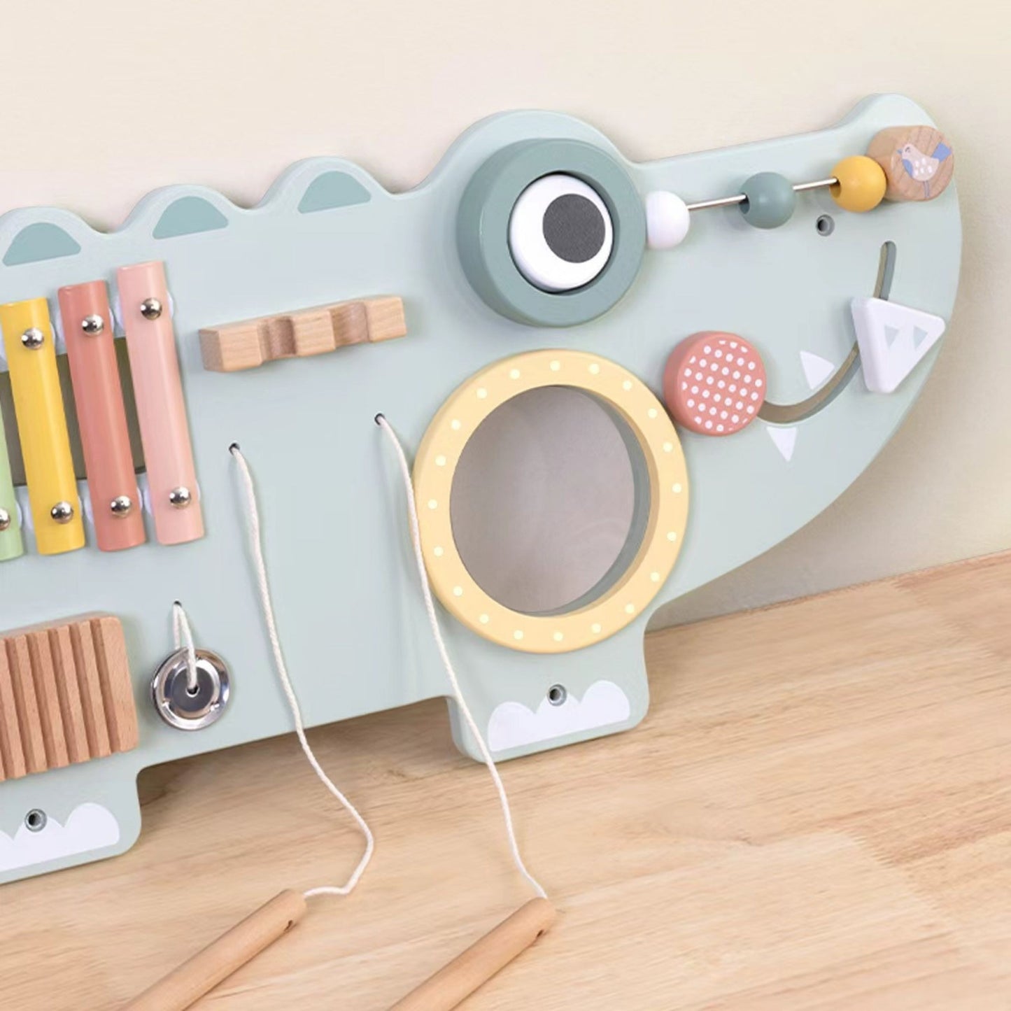 TOOKY TOY Medinė Manipuliacinė Lenta Krokodilo Forma 3 vnt.