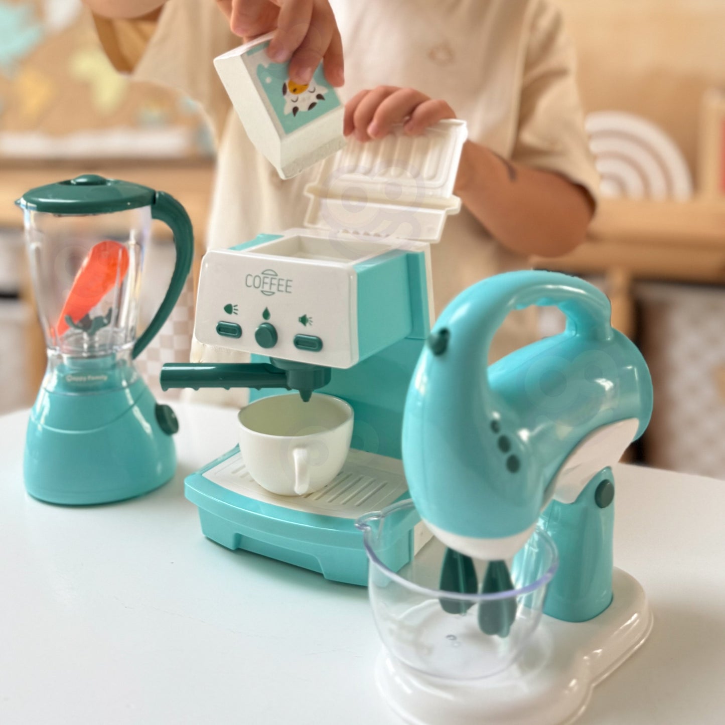 WOOPIE 3-in-1 Virtuvės Prietaisų Rinkinys: Kavos Aparatas, Mikseris, Blenderis