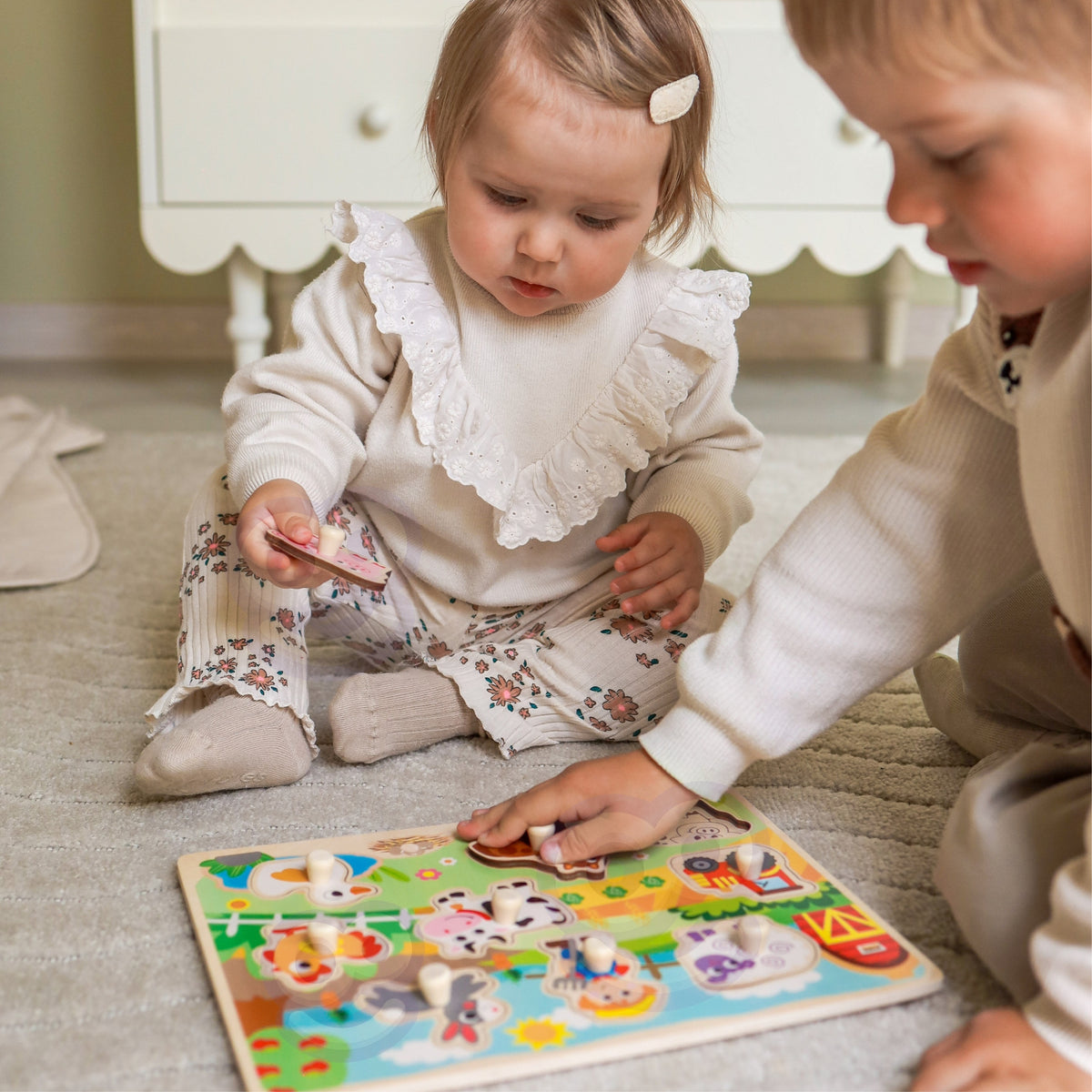 WOOPIE GREEN Medinė Montessori Dėlionė Ūkis su Kaišteliais 9 el.