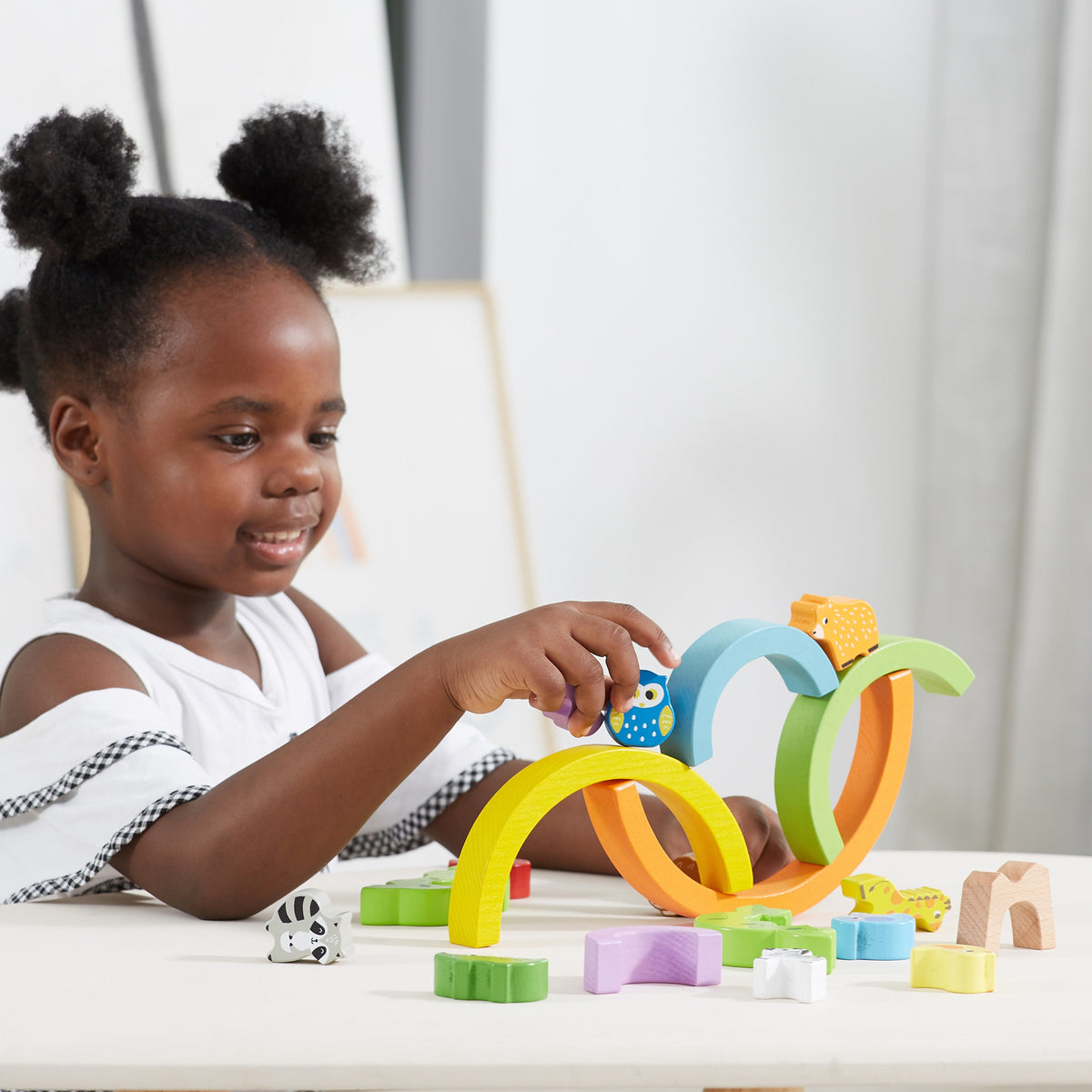 VIGA Medinė Vaivorykštė Montessori Dėlionė su Gyvūnėliais