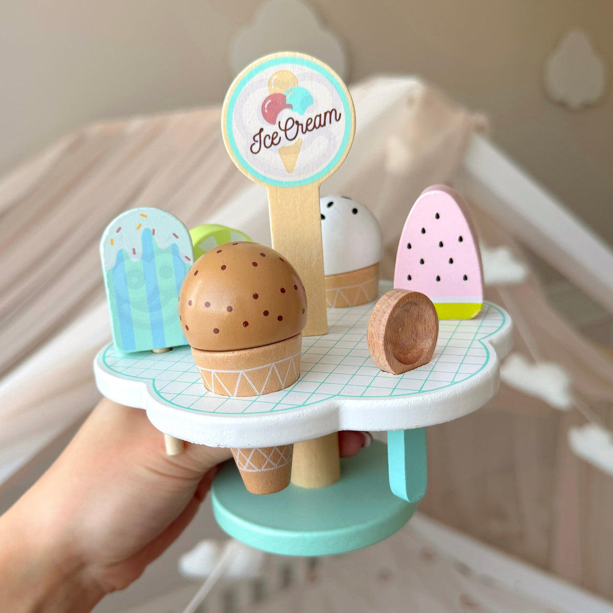 TOOKY TOY Medinis magnetinis ledų rinkinys su stovu