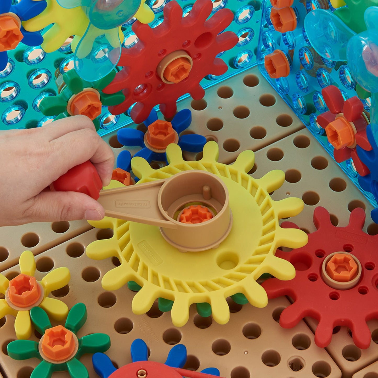 MASTERKIDZ Krumpliaračių ir pavarų rinkinys STEM sienelėms 198 vnt.