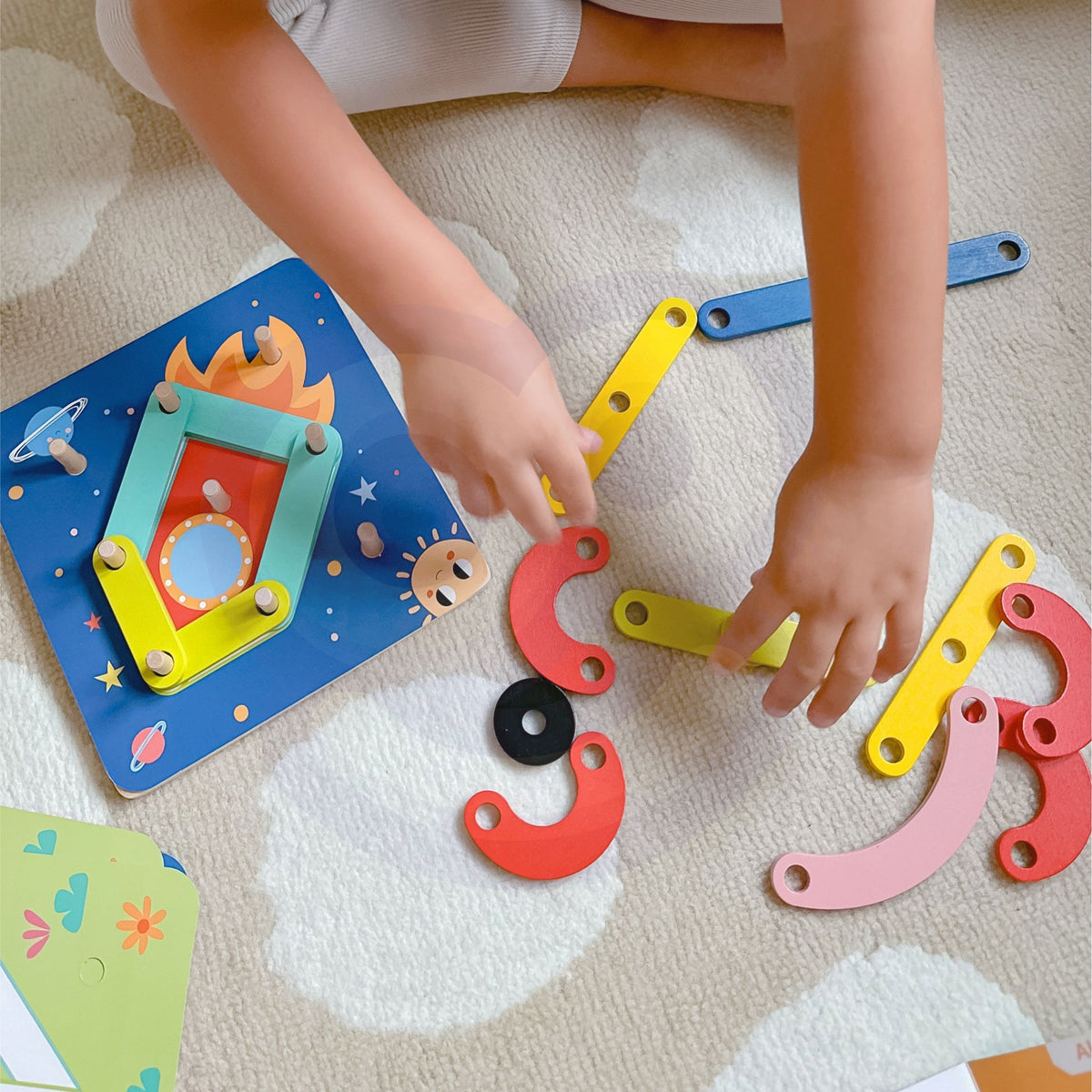 TOOKY TOY Medinė Mozaika su Karoliukais Gyvūnų Raštai 30 el.