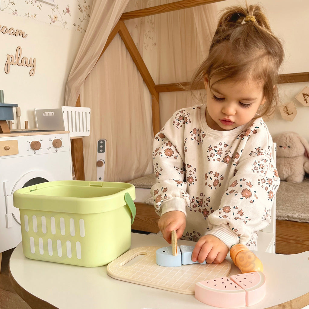 TOOKY TOY Medinė Pikniko Krepšelis su Maisto Pjaustymo Rinkiniu 21 vnt.