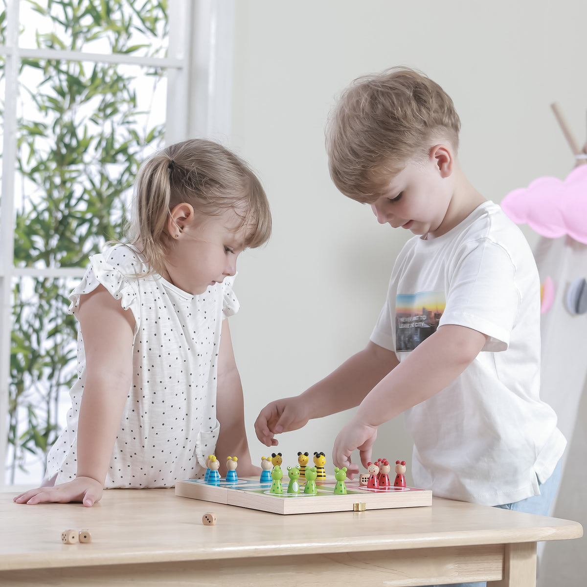 VIGA Medinis Nuotykių Žaidimas Ludo Vaikams – Šeimos Stalo Žaidimas