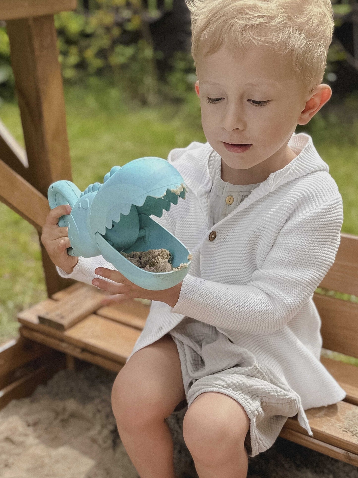 WOOPIE GREEN Biologiškai skaidomas krokodilo formos kastuvas smėliui ir vandeniui, mėlynas – vaizdas 4