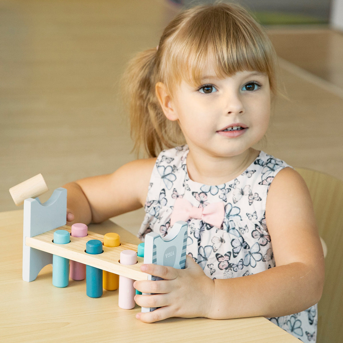 VIGA PolarB Medinis Suoliukas su Plaktuku - Montessori