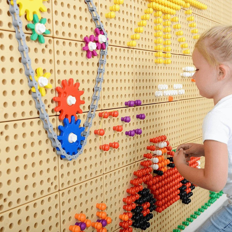 MASTERKIDZ Krumpliaračiai ir grandinė sienų lentai 79 detalės