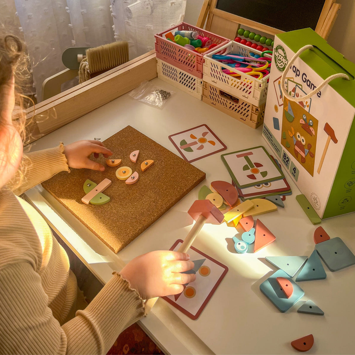 WOOPIE GREEN Medinė Kalimo Dėlionė su Plaktuku 82 dalys