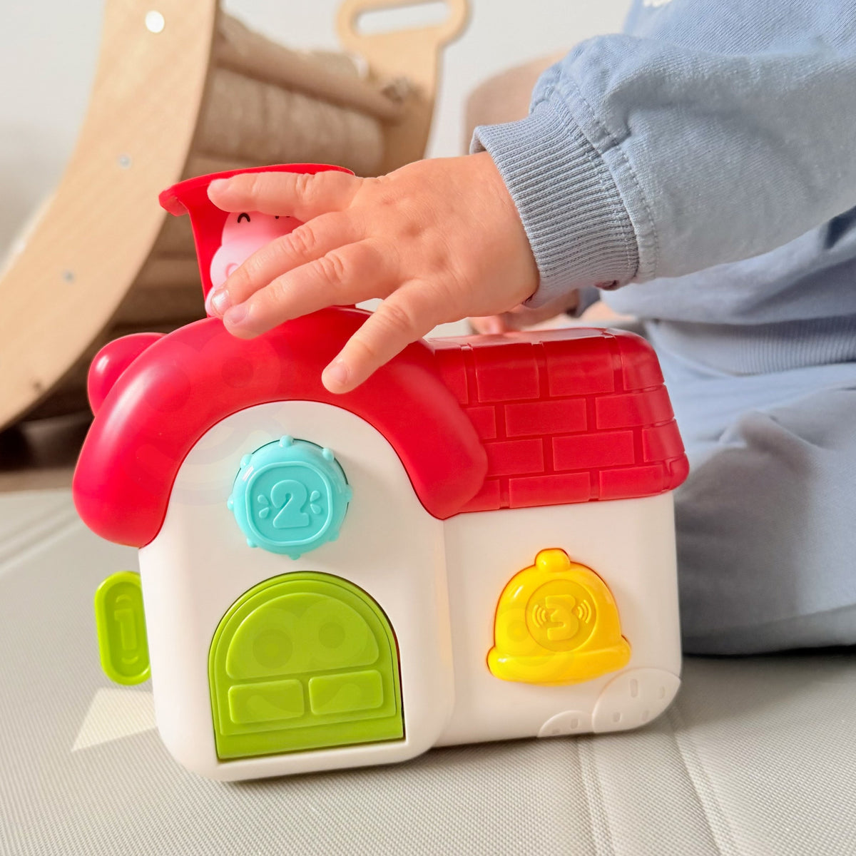 WOOPIE BABY Interaktyvus Iššokančių Gyvūnų Namelis 18m+