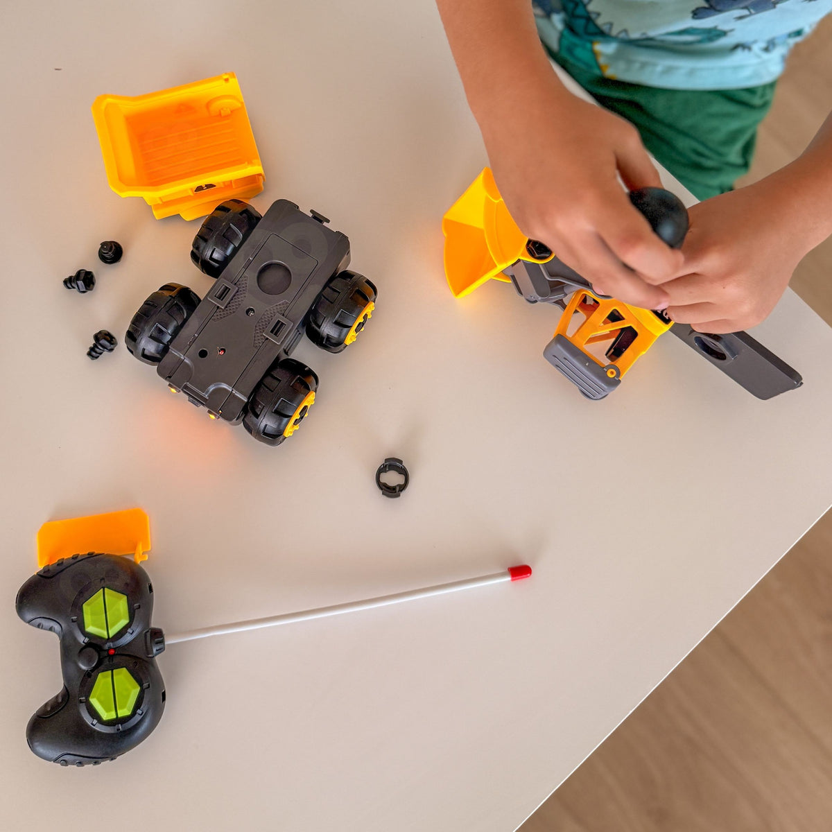 WOOPIE Radijo bangomis valdomas Ekskavatorius DIY Konstruktorius