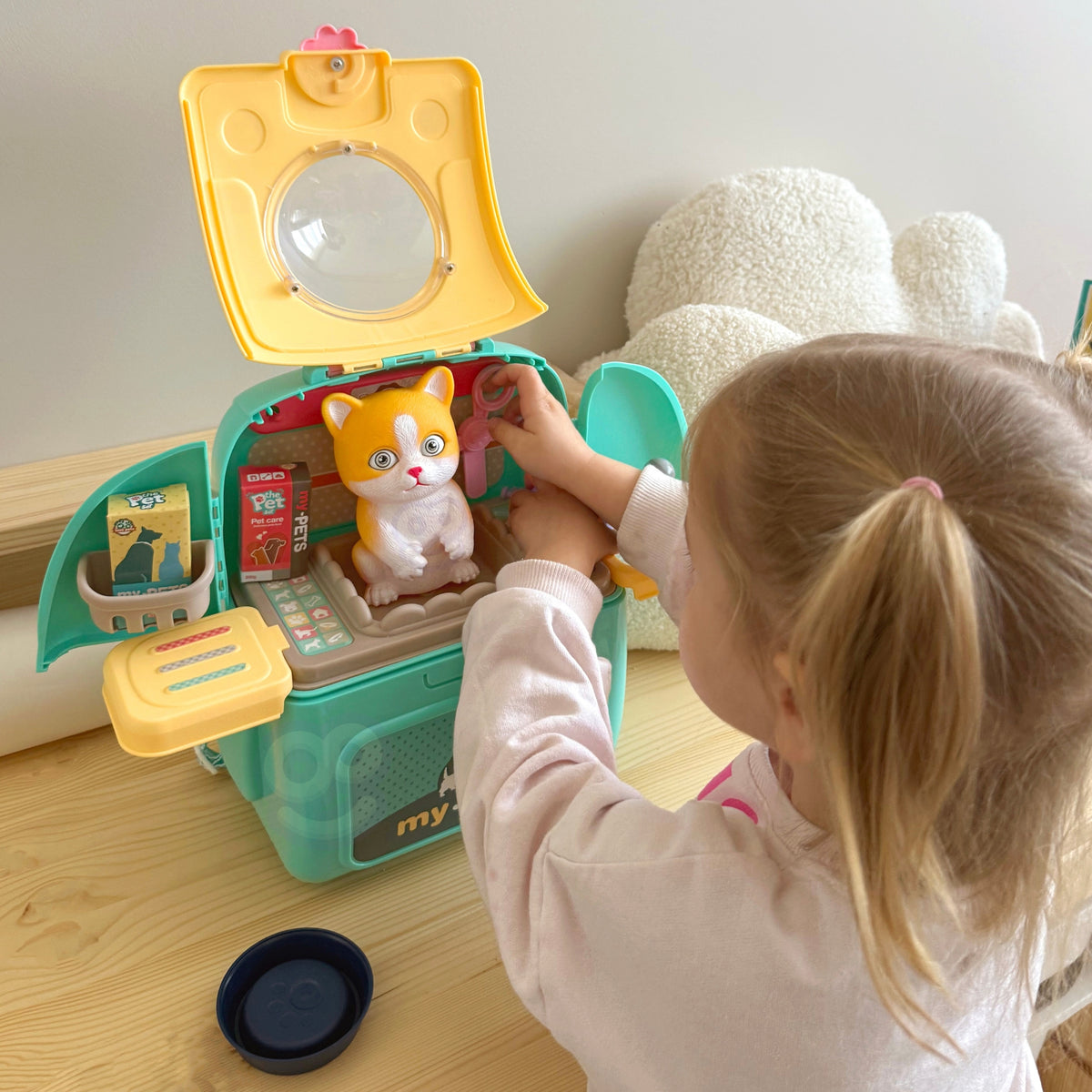 WOOPIE Katinuko grožio salonas 2 in 1 kuprinėje – nešiojamas rinkinys