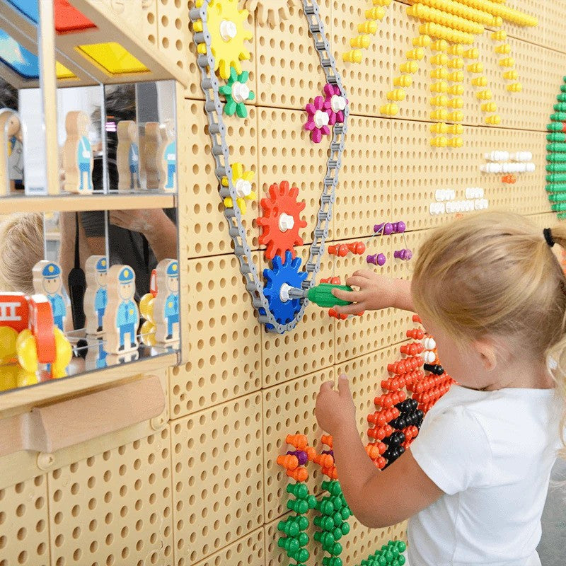 MASTERKIDZ Krumpliaračiai ir grandinė sienų lentai 79 detalės