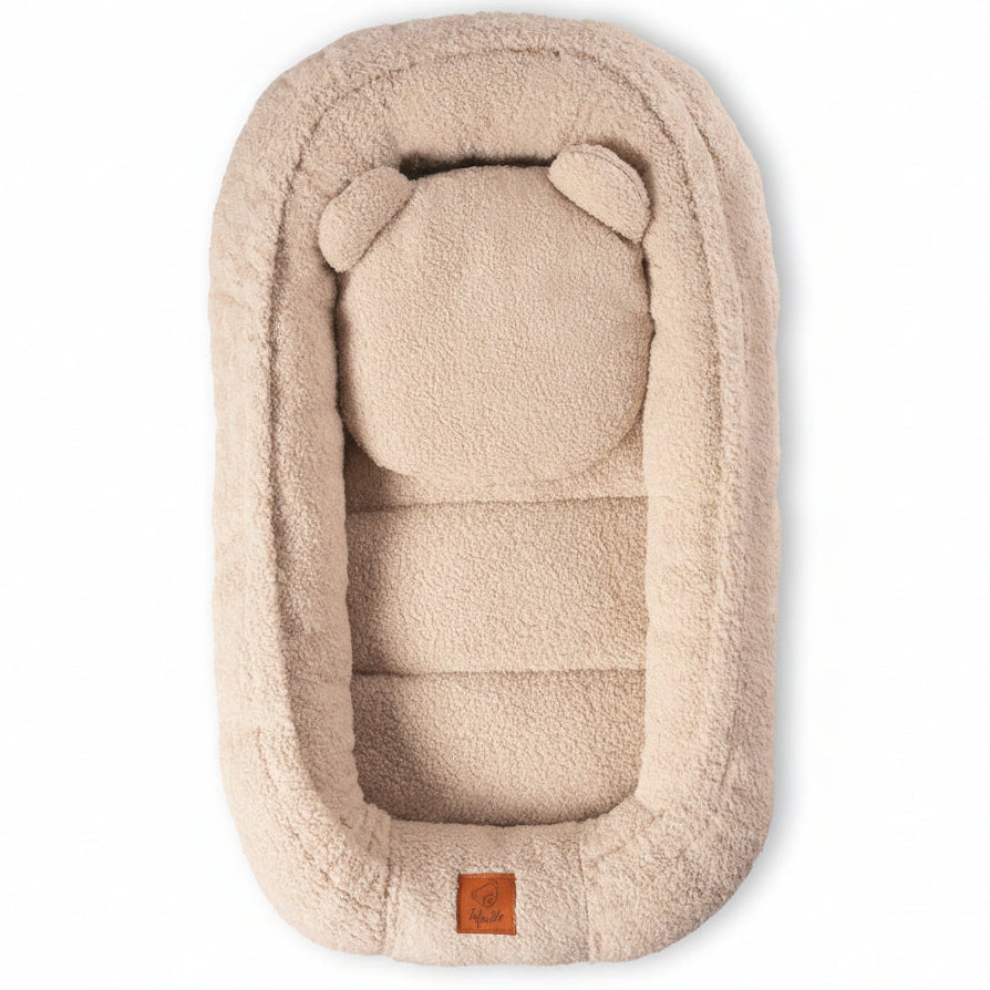 Kūdikių lizdelis Meškutis su pliušine pagalvėle – ypač švelnus ir jaukus